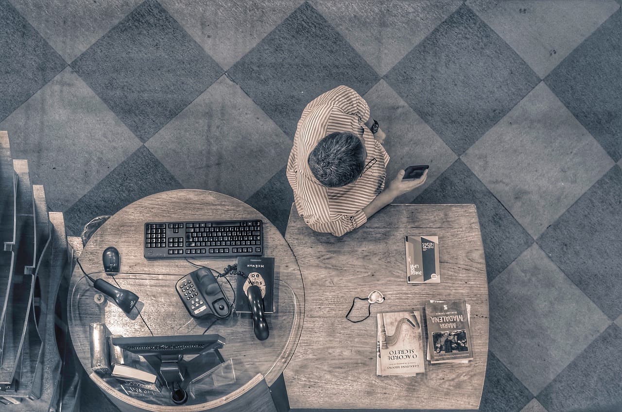 Integrate GoHighLevel With Salesforce: Zapier, Webhooks, or a Custom API?